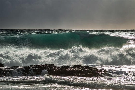 复杂矛盾五味杂陈的心情说说短语 形容内心五味杂陈句子