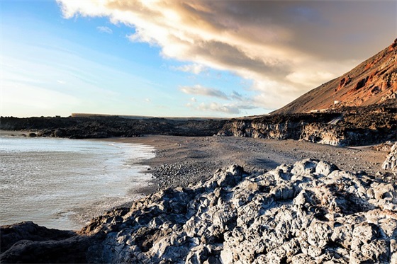 调侃别人笨的搞笑句子 调侃别人笨的搞笑句子