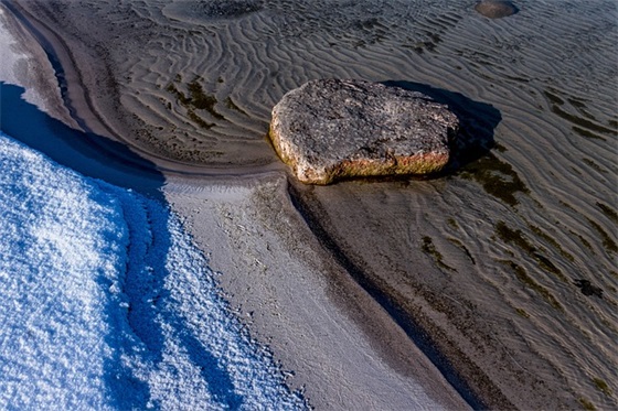 皇室战争亮眼霸气的游戏名字简约昵称（小众干净的皇室战争亮眼霸气的游戏名字）