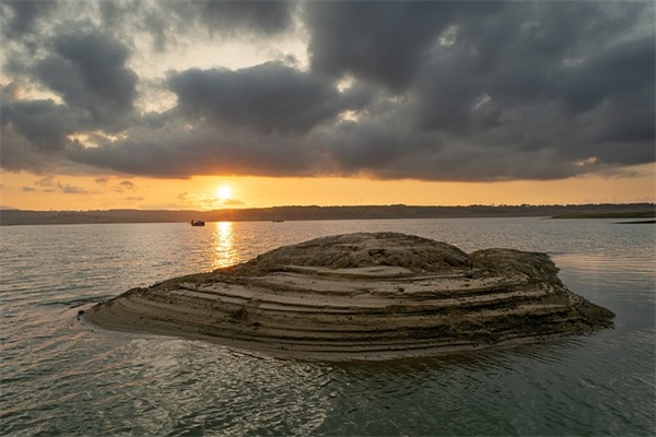 优美有趣的句子 开心有趣的文案句子