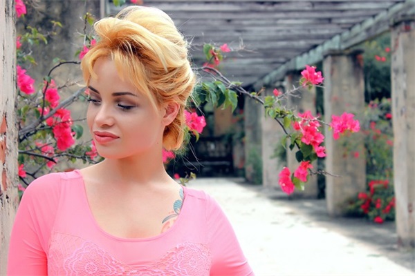 形容很缺钱的句子 形容缺钱的搞笑句子大全