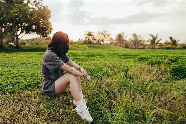让人感动想哭的句子 感动到哭的经典句子 让人感动想哭的句子 感动到哭的经典句子